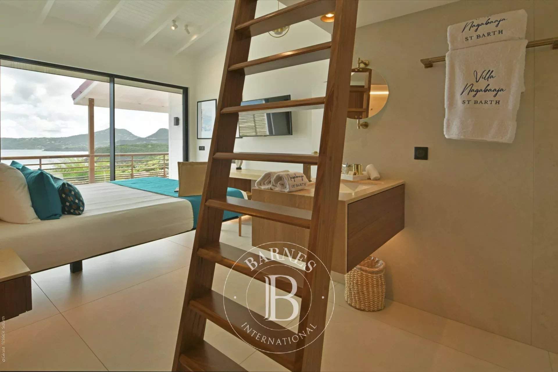 Villa de 4 chambres  avec belle vue mer récemment rénovée picture 13