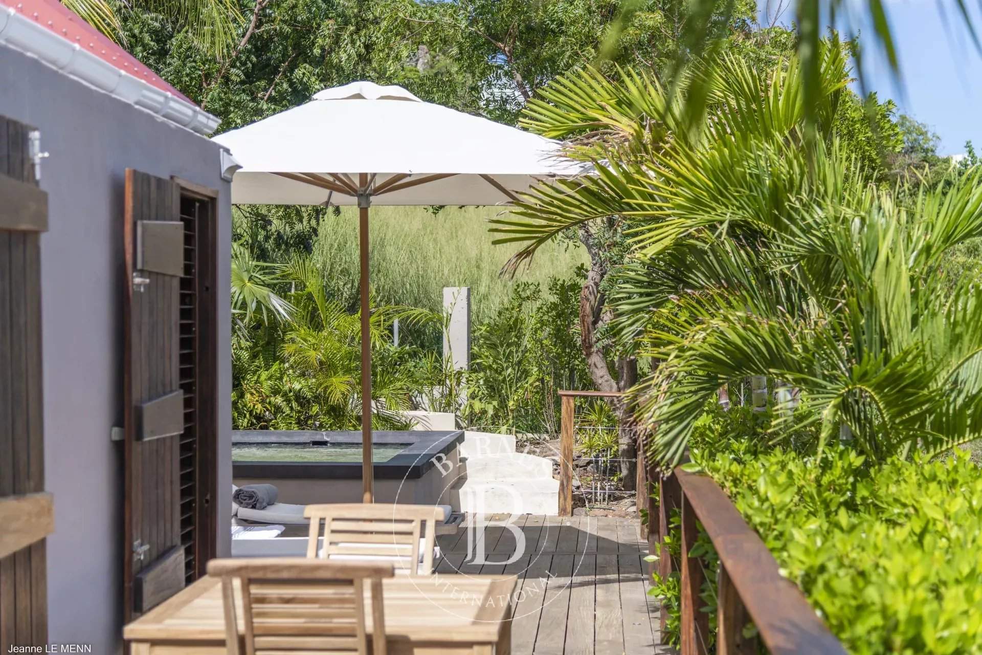 Beautiful Caribbean villa picture 5