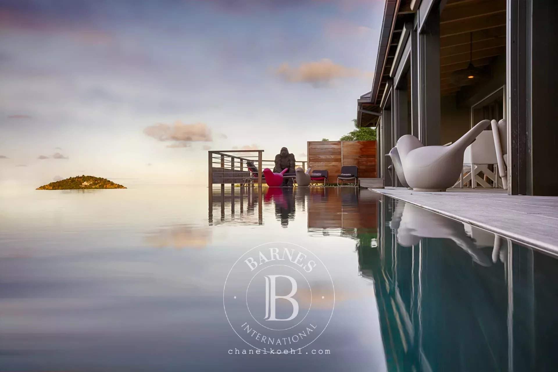 Villa 4 chambres avec vue sur la baie de St Jean. picture 4