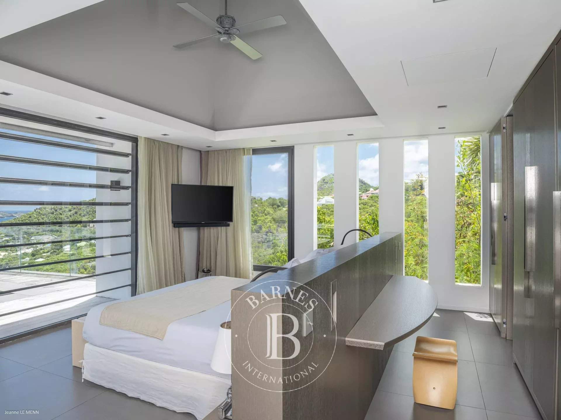 Amazing villa in Flamands picture 12