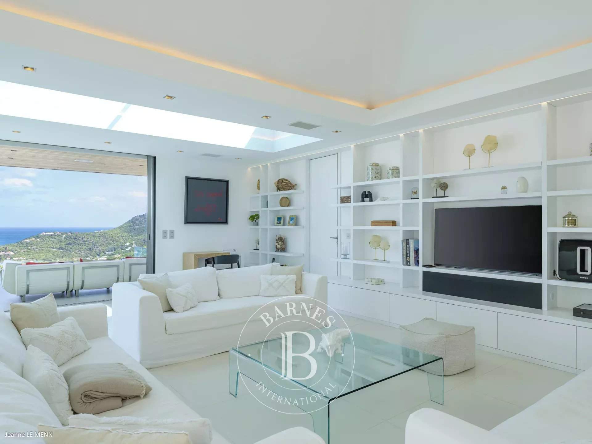 Très belle villa contemporaine à Lurin. picture 9