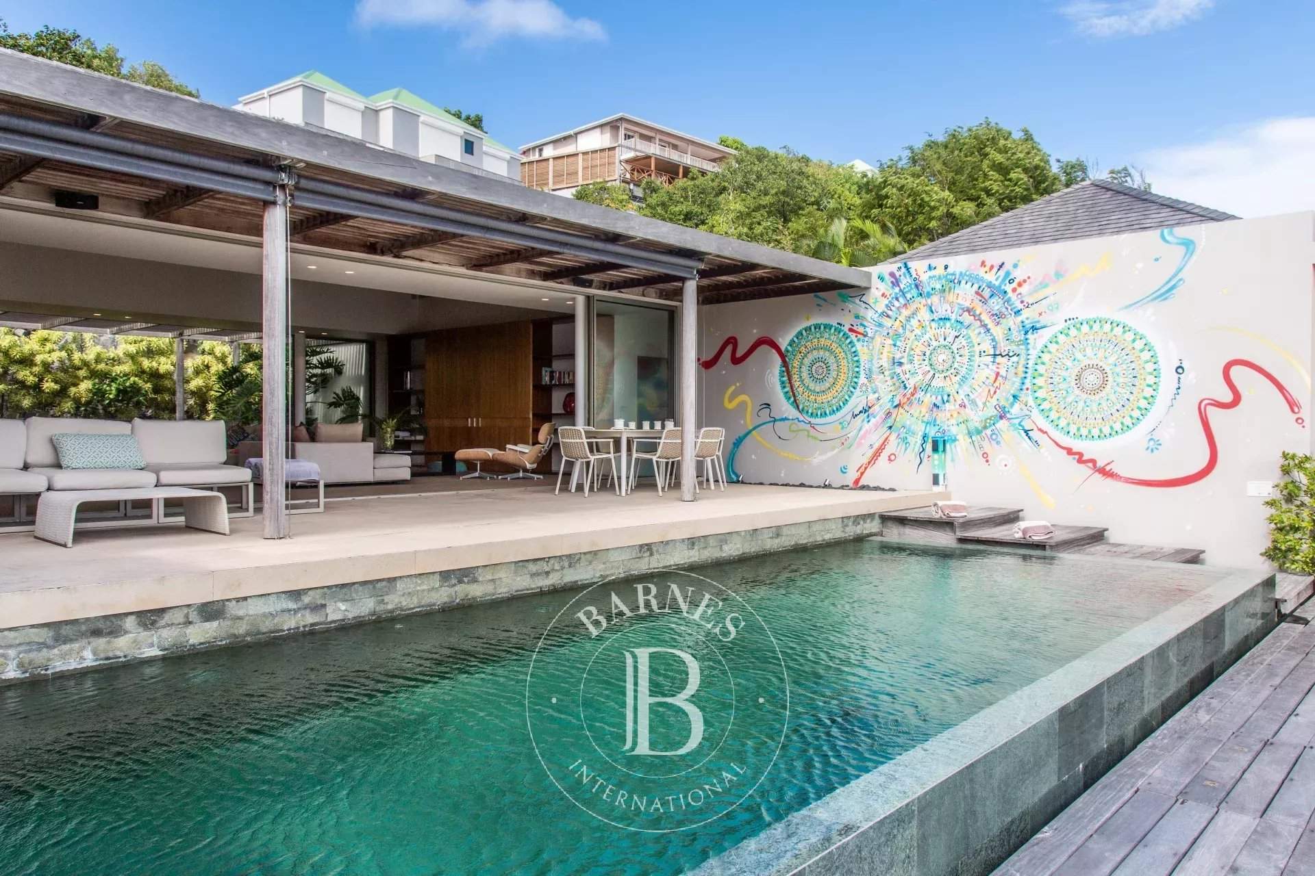 Peaceful and Tranquil Villa in Colombier picture 1