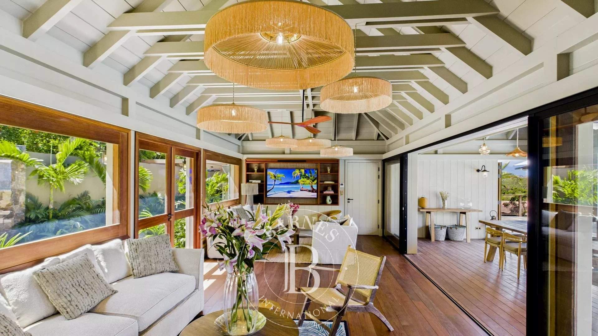 Villa Bonnie, moderne avec vue imprenable sur la baie de St Jean. picture 10