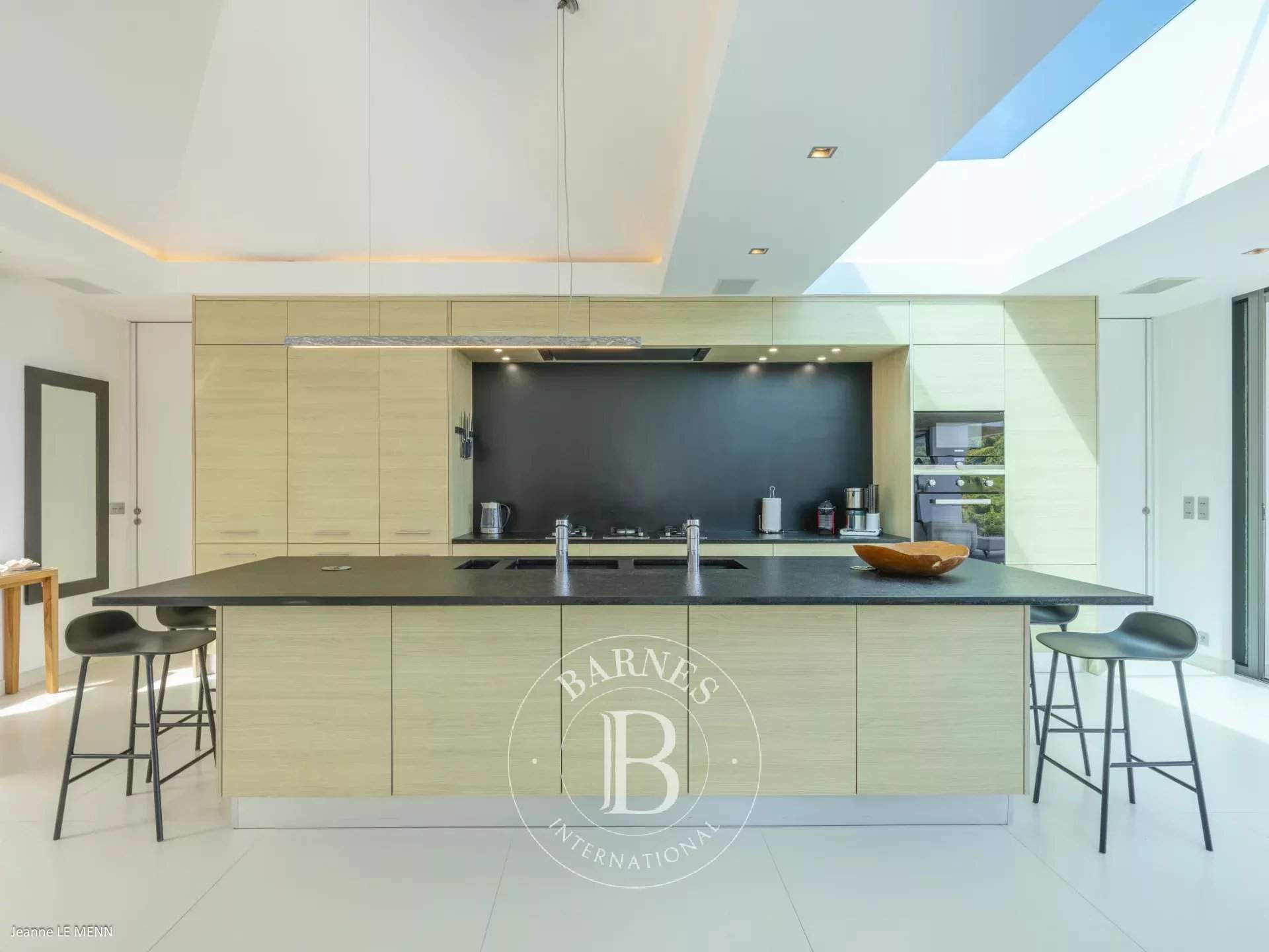 Très belle villa contemporaine à Lurin. picture 6