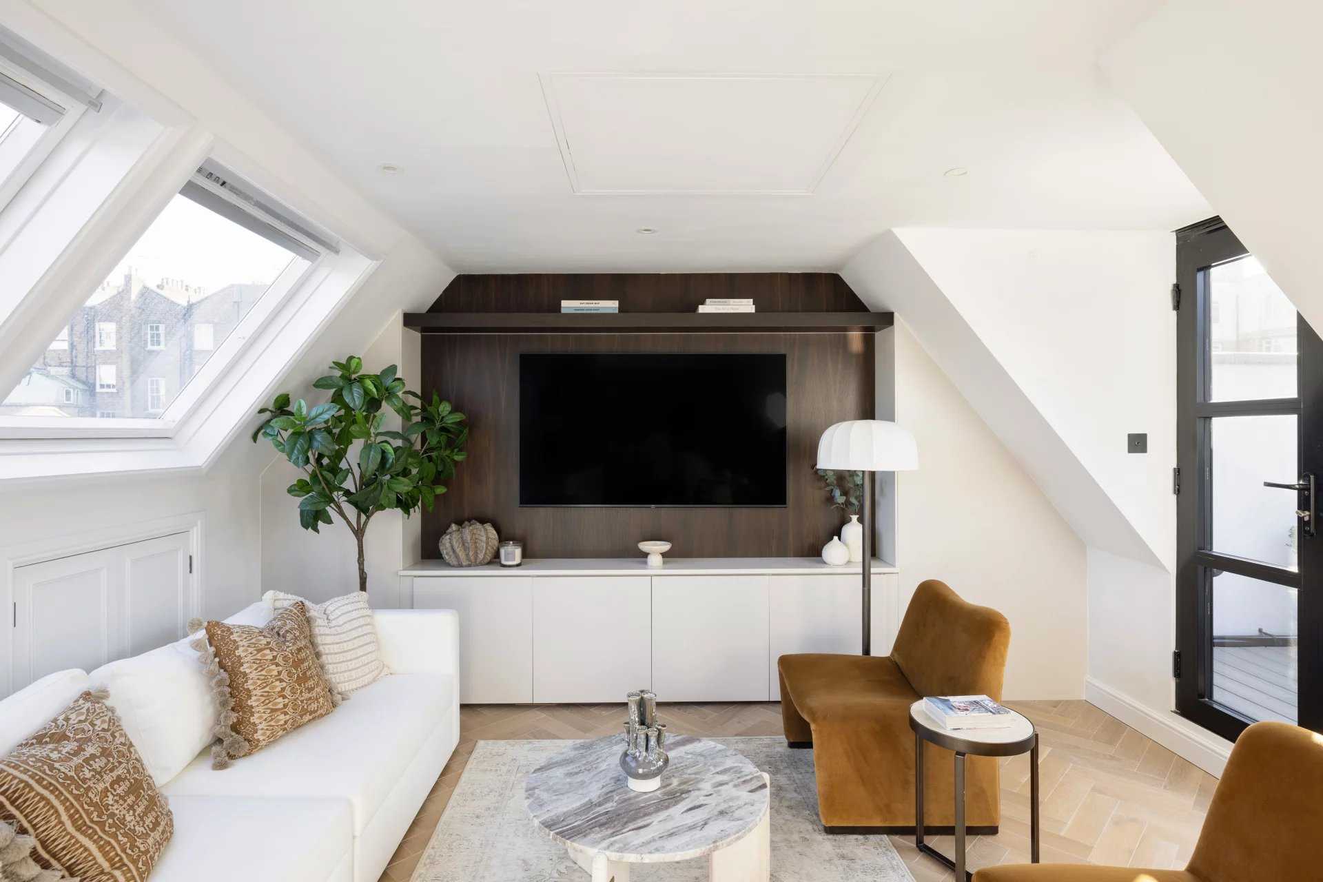 London  - House 3 Bedrooms