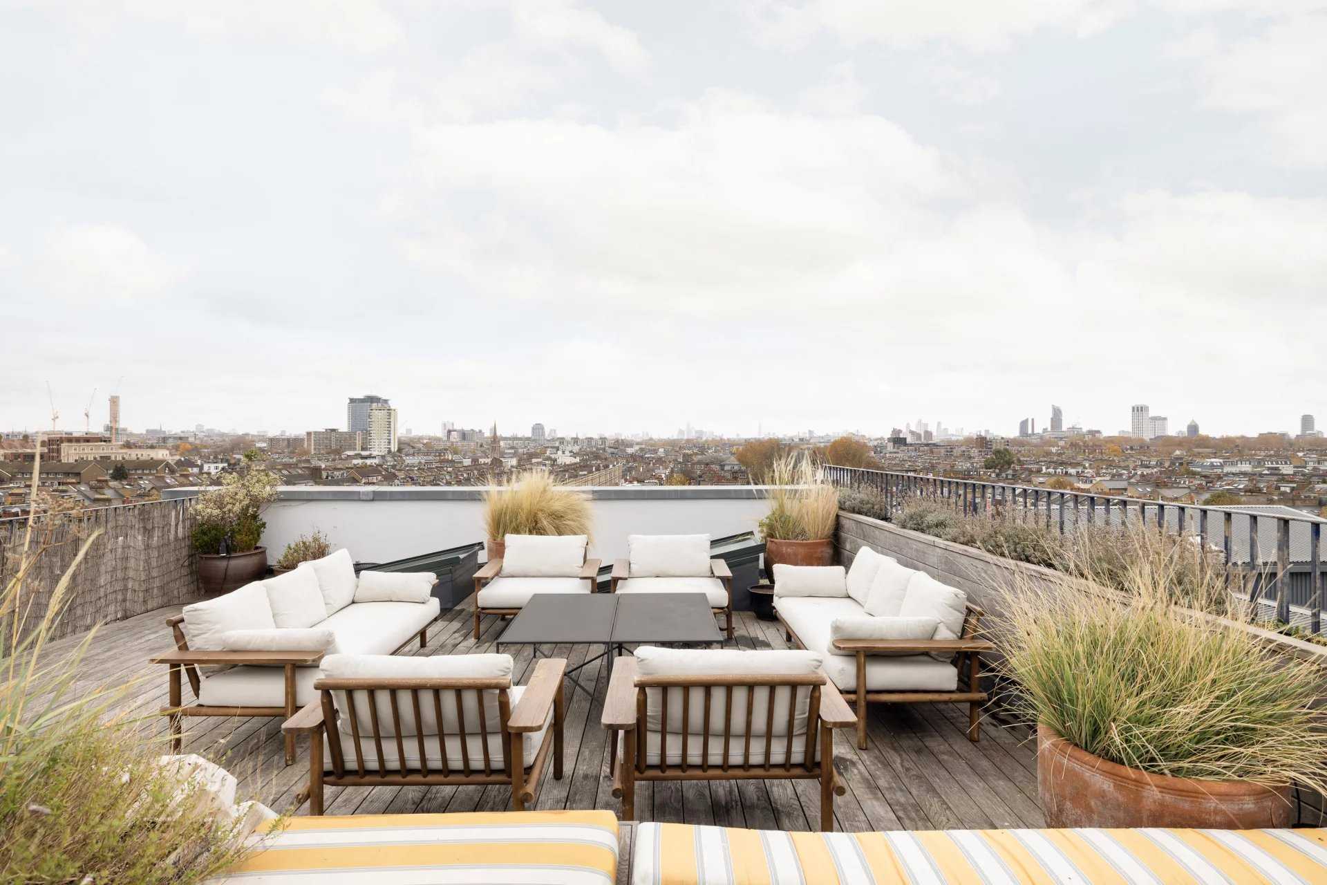 London  - Apartment 3 Bedrooms