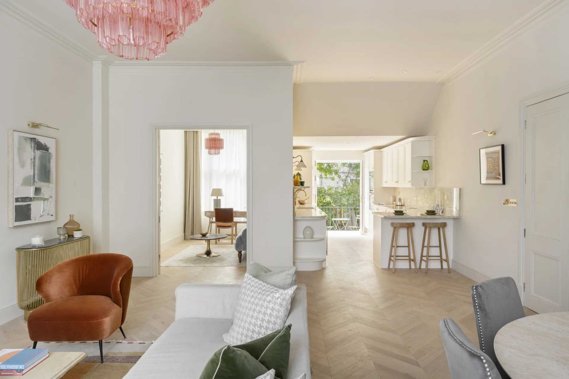 London  - Apartment 3 Bedrooms