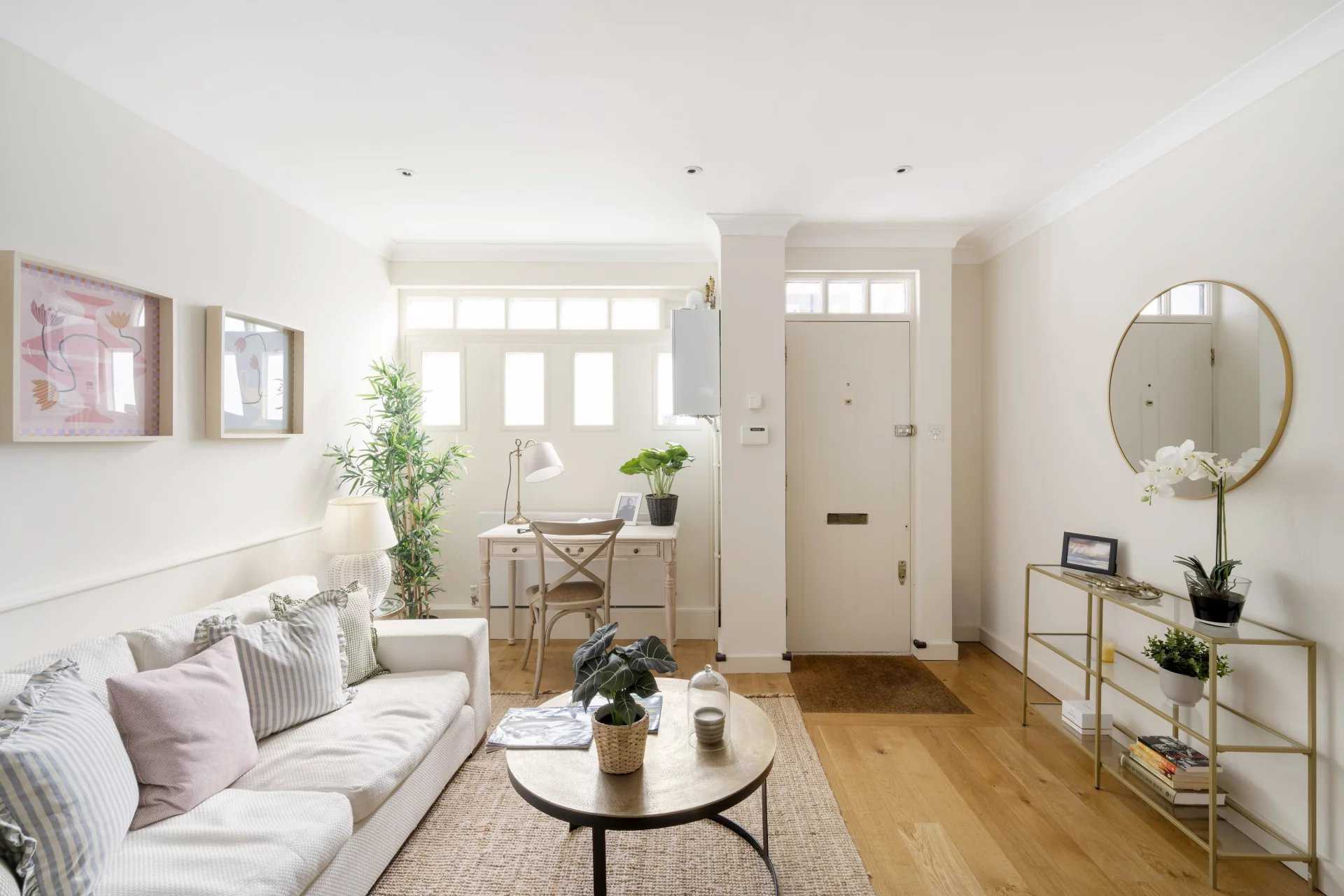 London  - House 3 Bedrooms