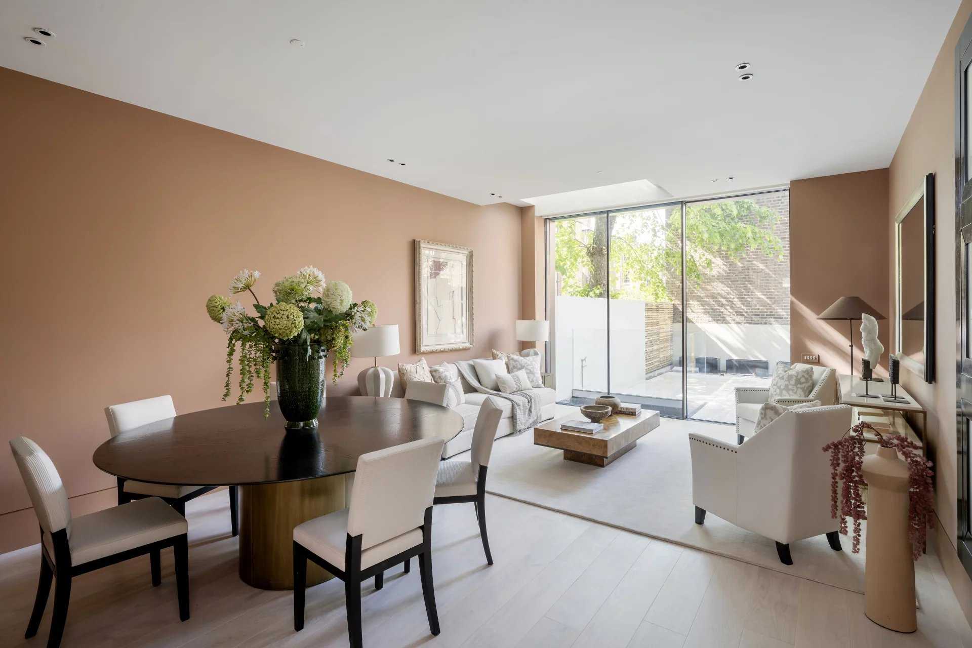 London  - House 4 Bedrooms