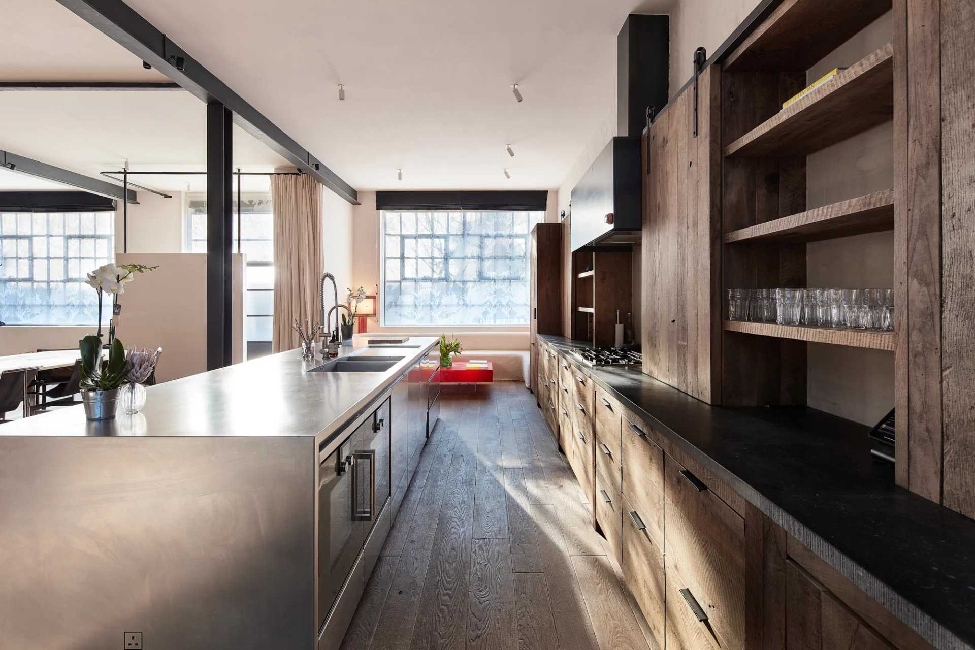 London  - House 5 Bedrooms