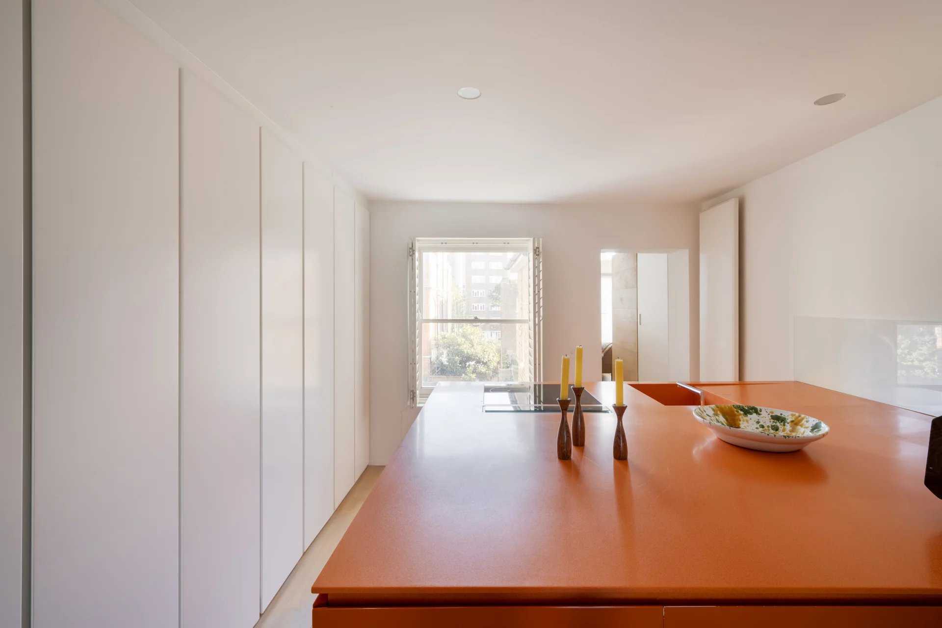 London  - Apartment 2 Bedrooms