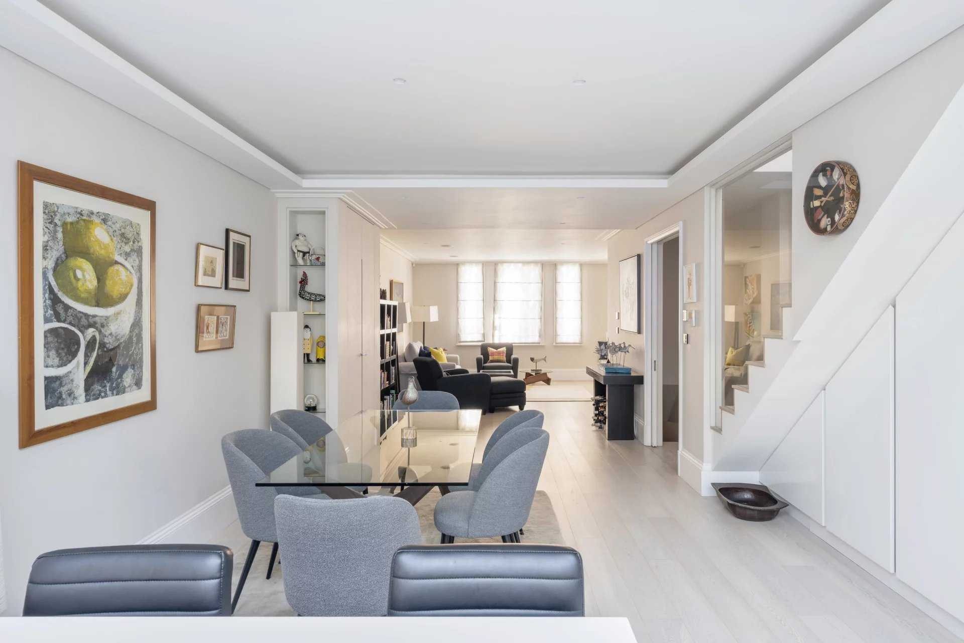 London  - Apartment 3 Bedrooms