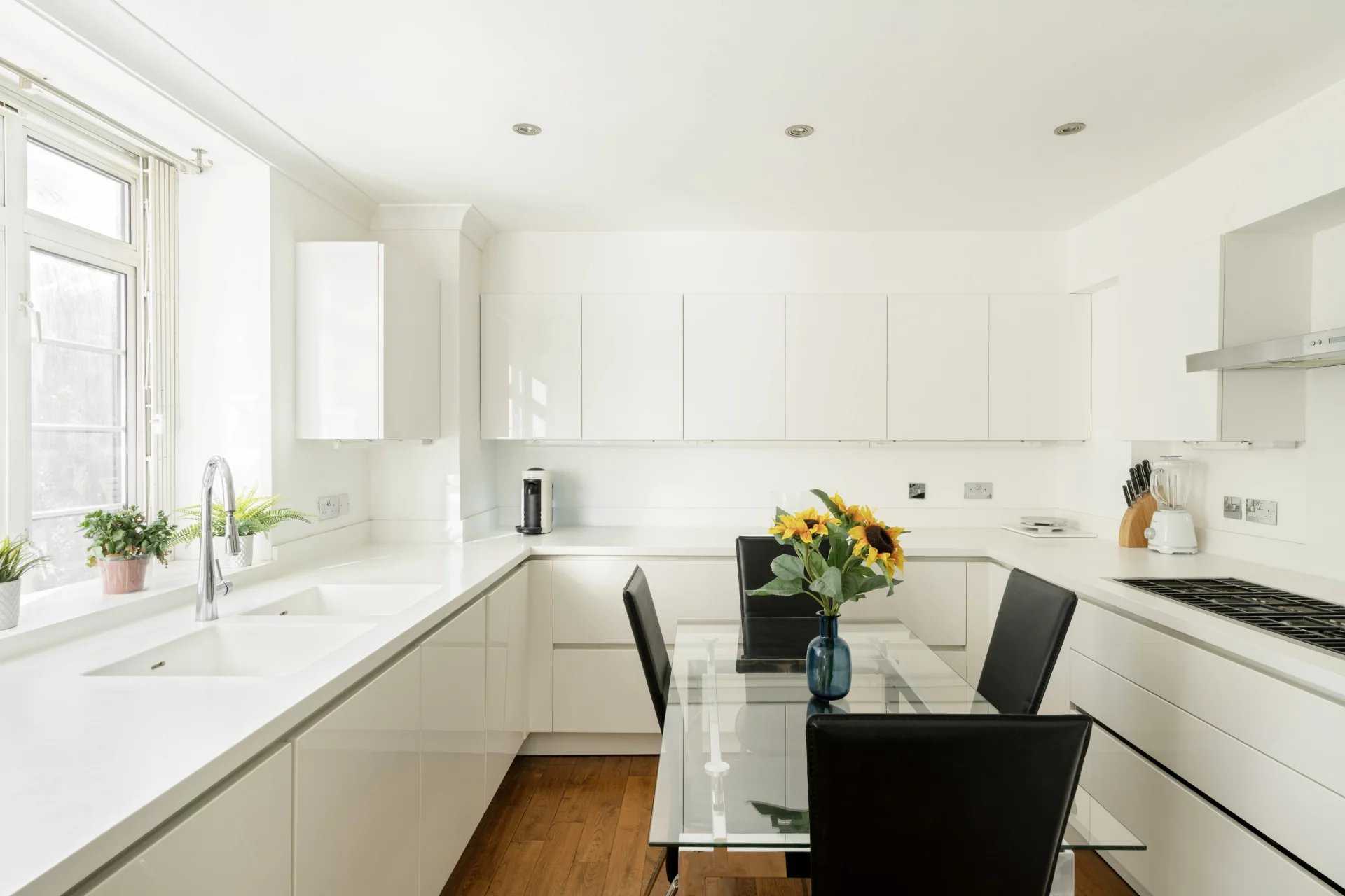 London  - Apartment 3 Bedrooms