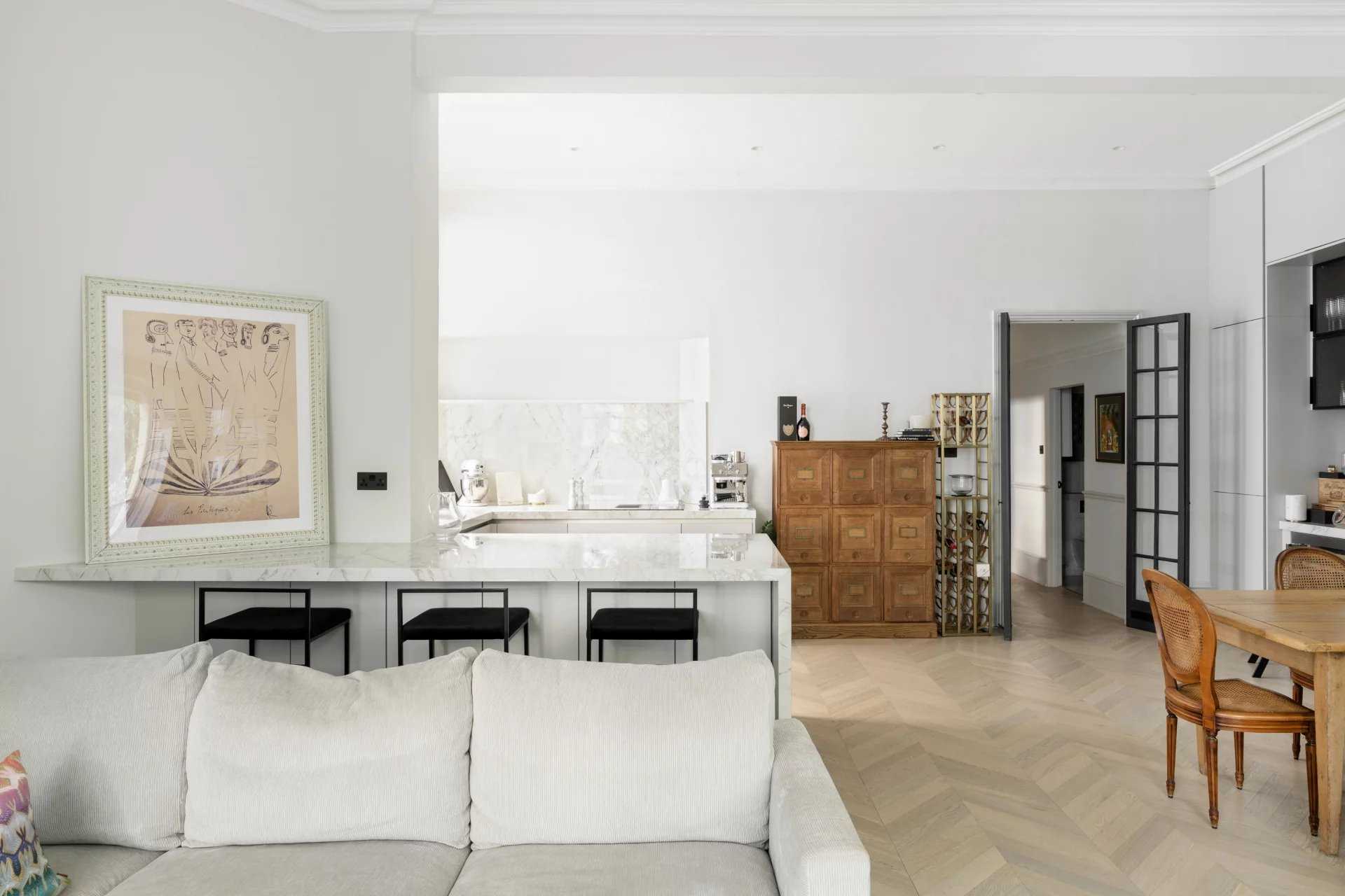 London  - Apartment 3 Bedrooms