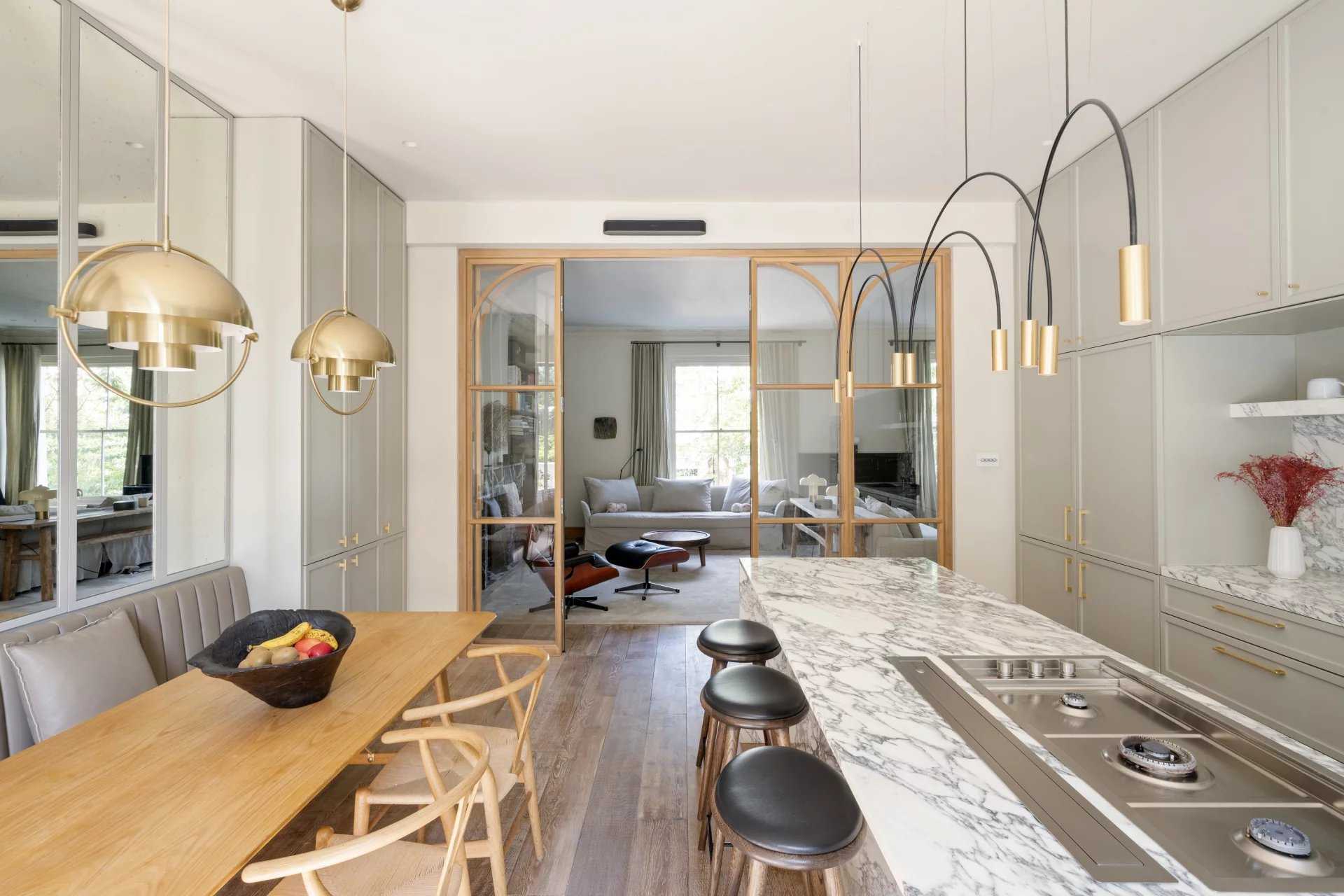 London  - Apartment 5 Bedrooms