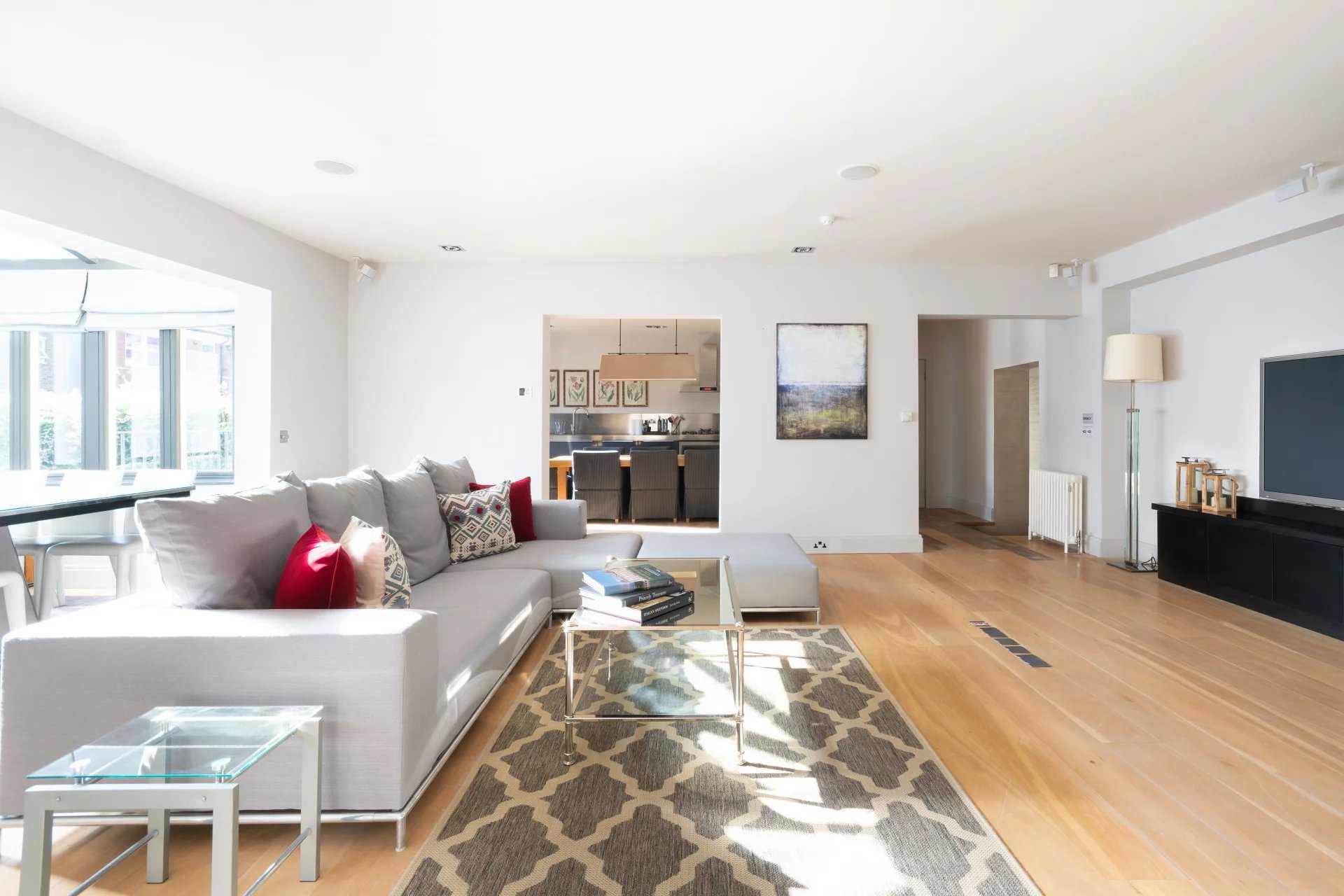 London  - Apartment 3 Bedrooms