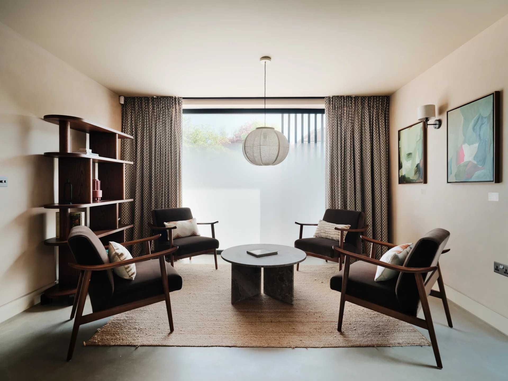 London  - House 5 Bedrooms