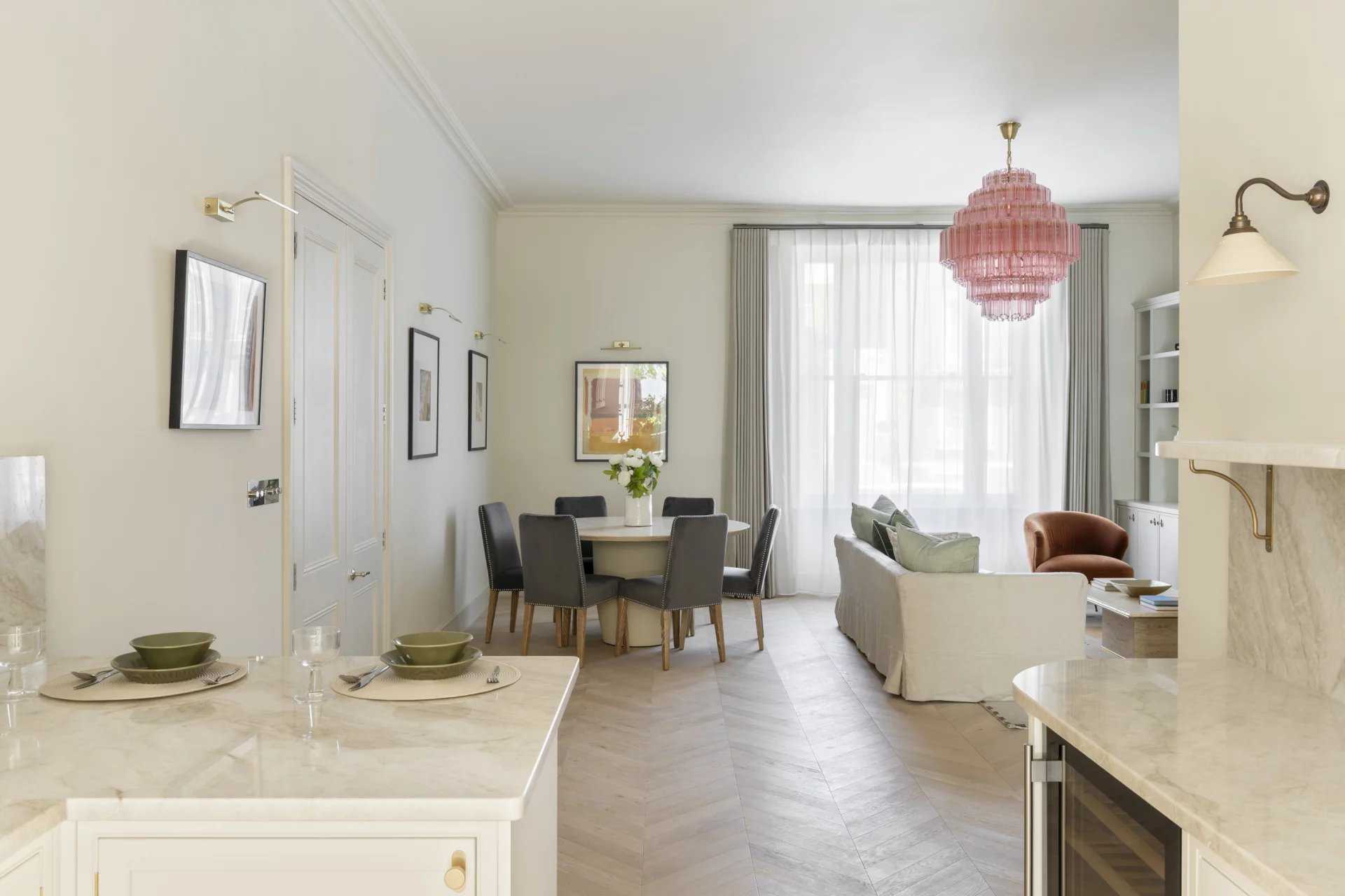 London  - Apartment 3 Bedrooms