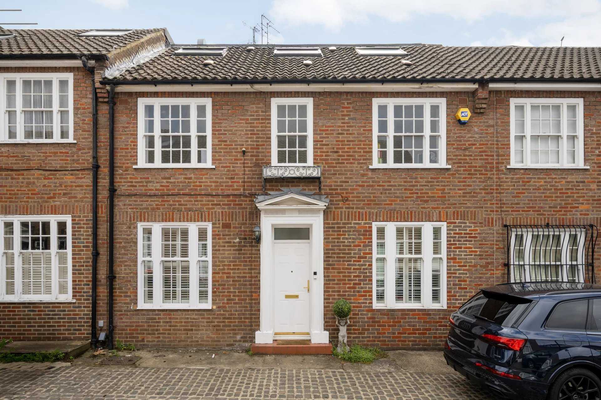 London  - House 4 Bedrooms