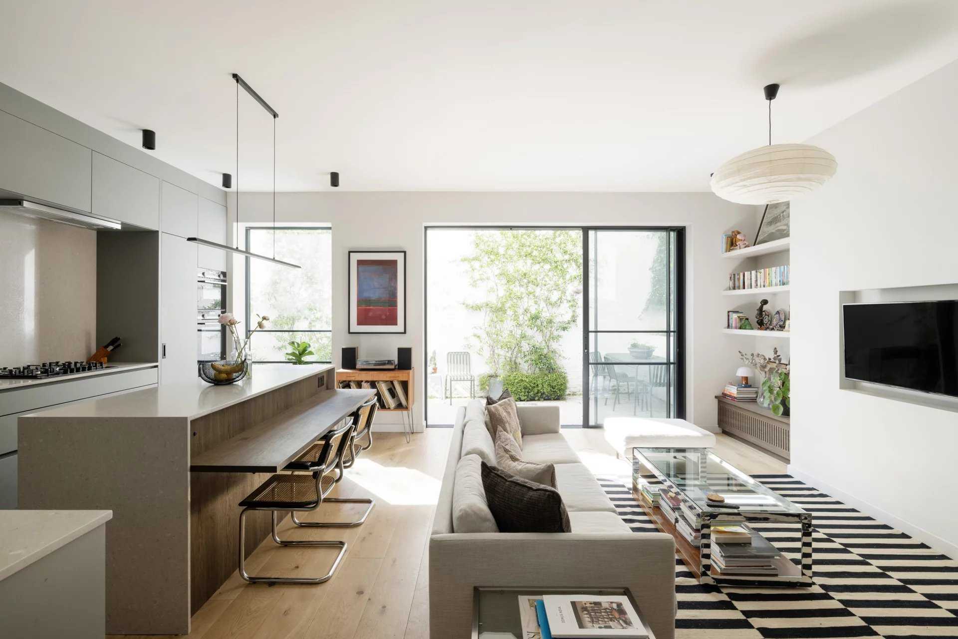 London  - Apartment 2 Bedrooms