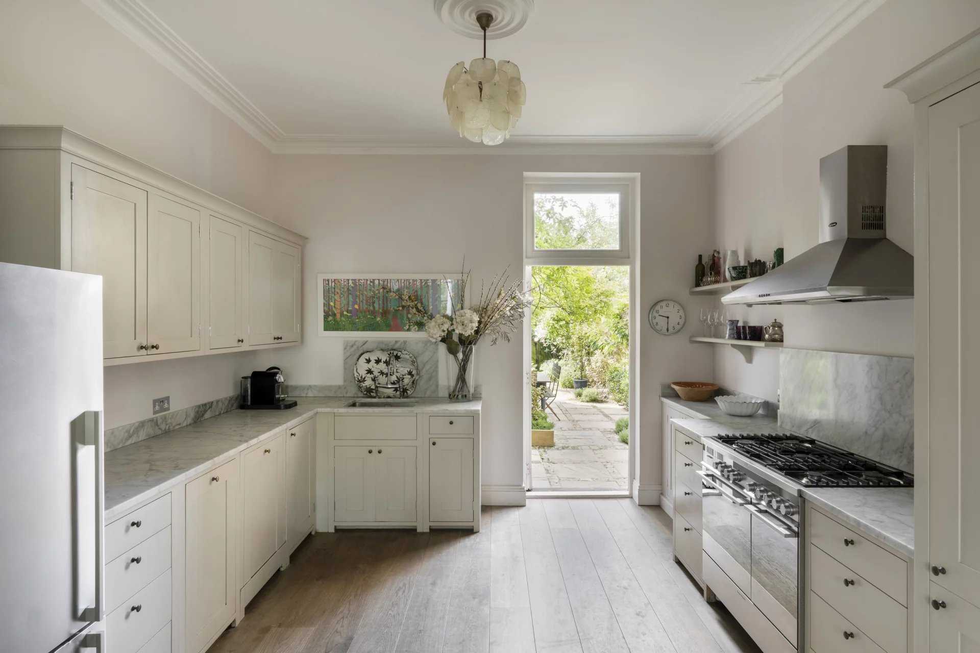 London  - House 6 Bedrooms