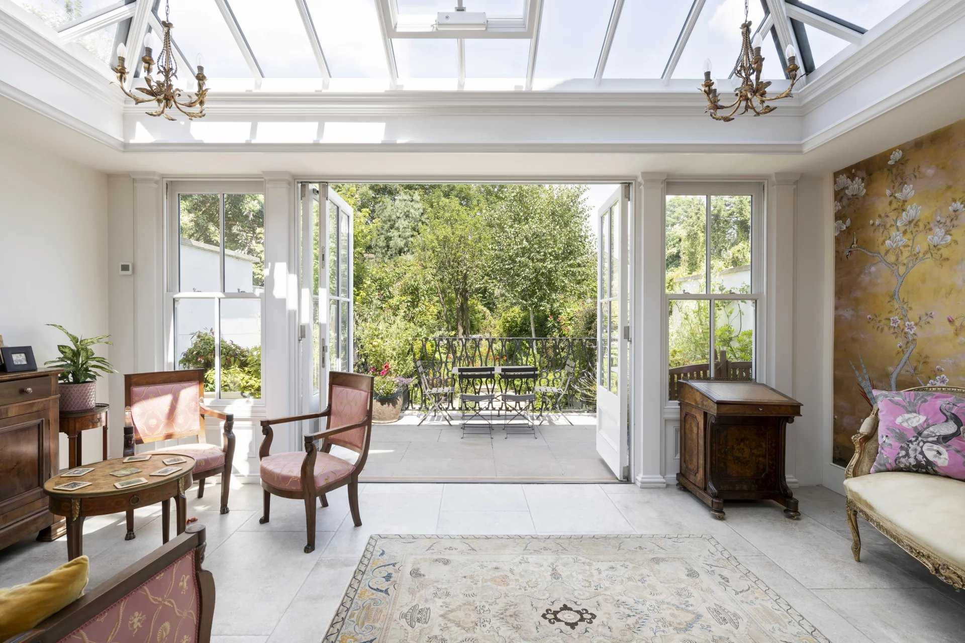 London  - House 4 Bedrooms