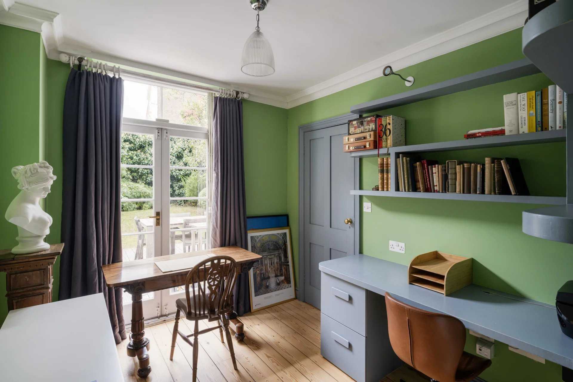 London  - Apartment 2 Bedrooms