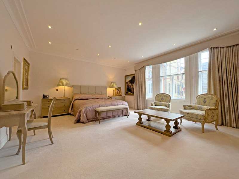 London  - House 6 Bedrooms