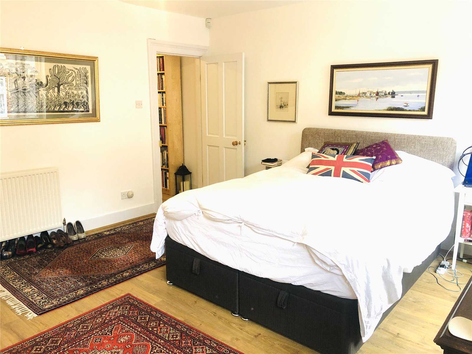 London  - Apartment 2 Bedrooms