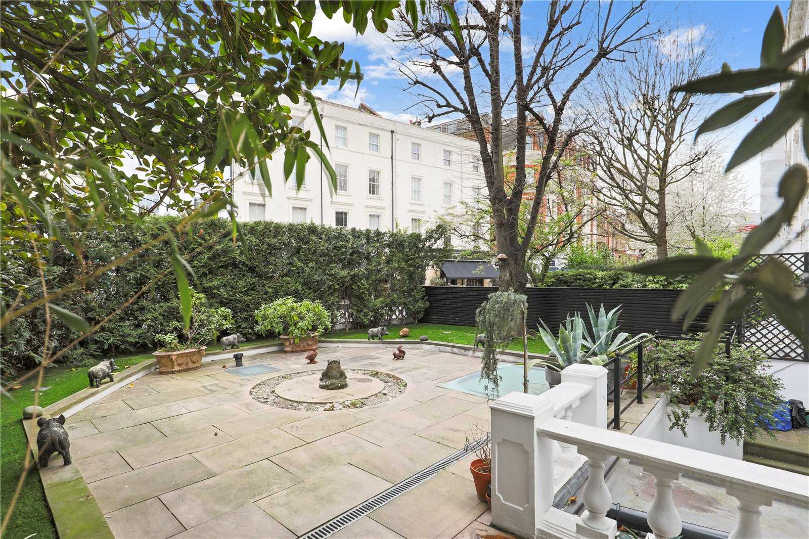 London  - House 5 Bedrooms