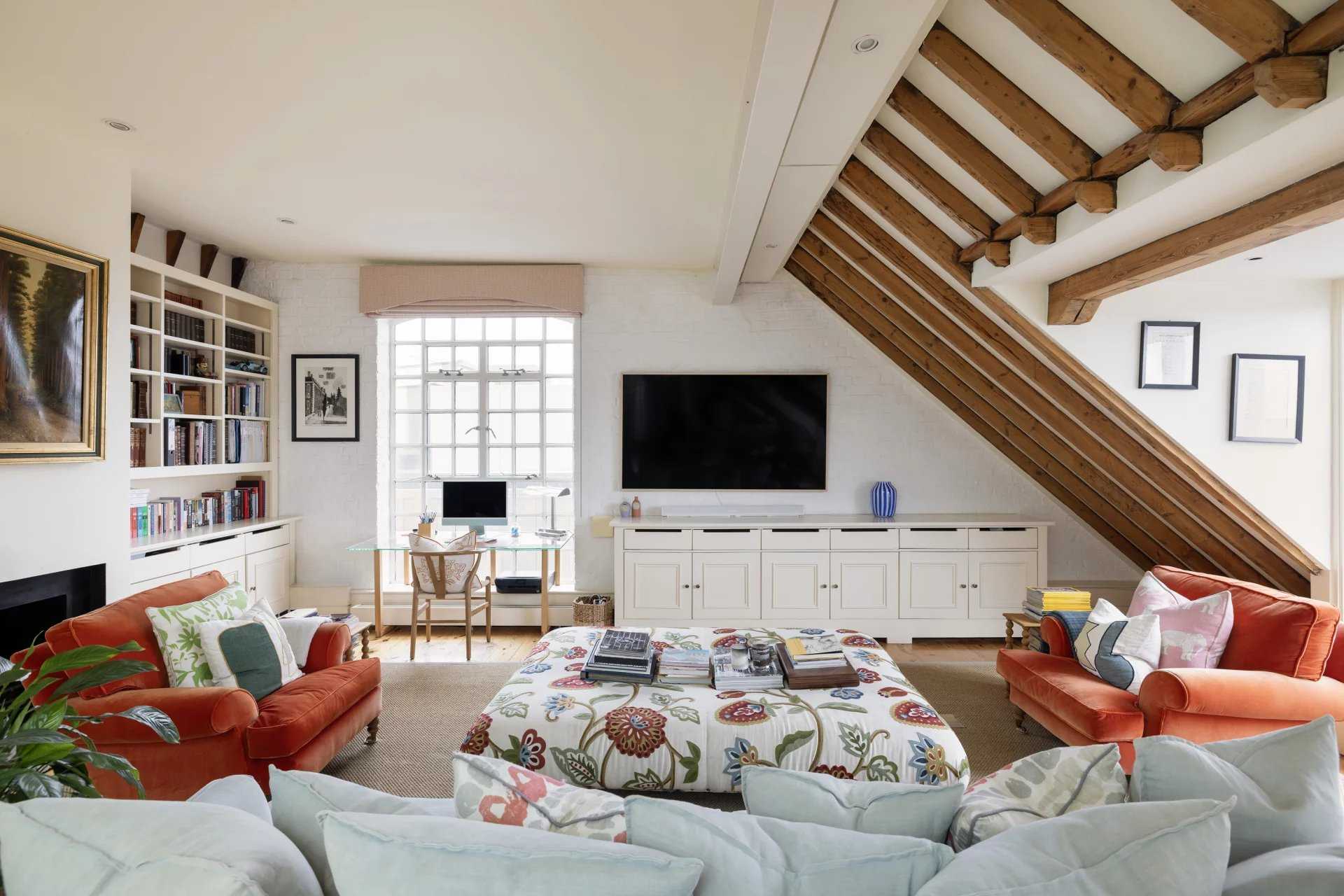 London  - Apartment 3 Bedrooms