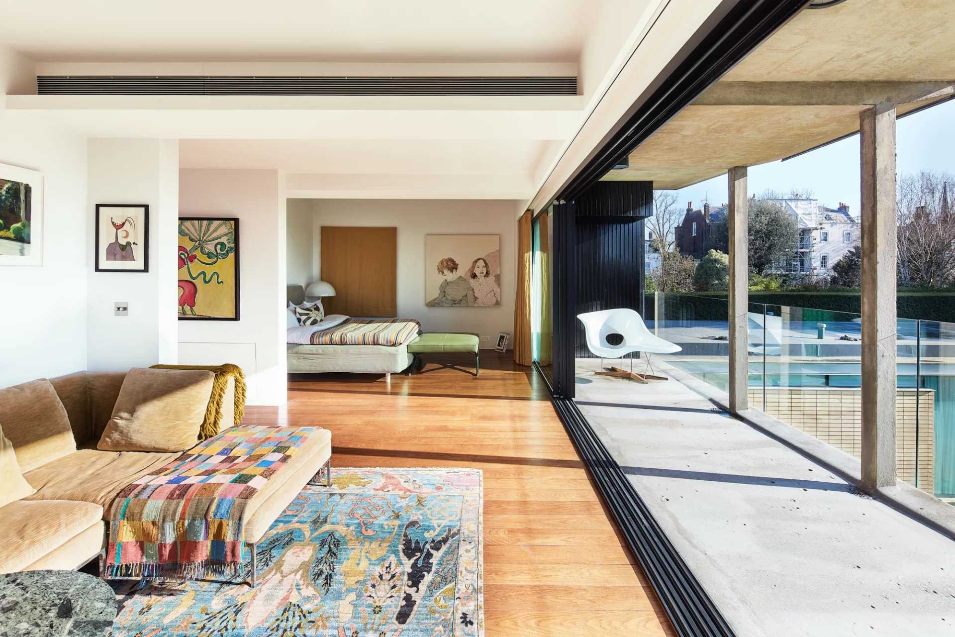 London  - House 4 Bedrooms