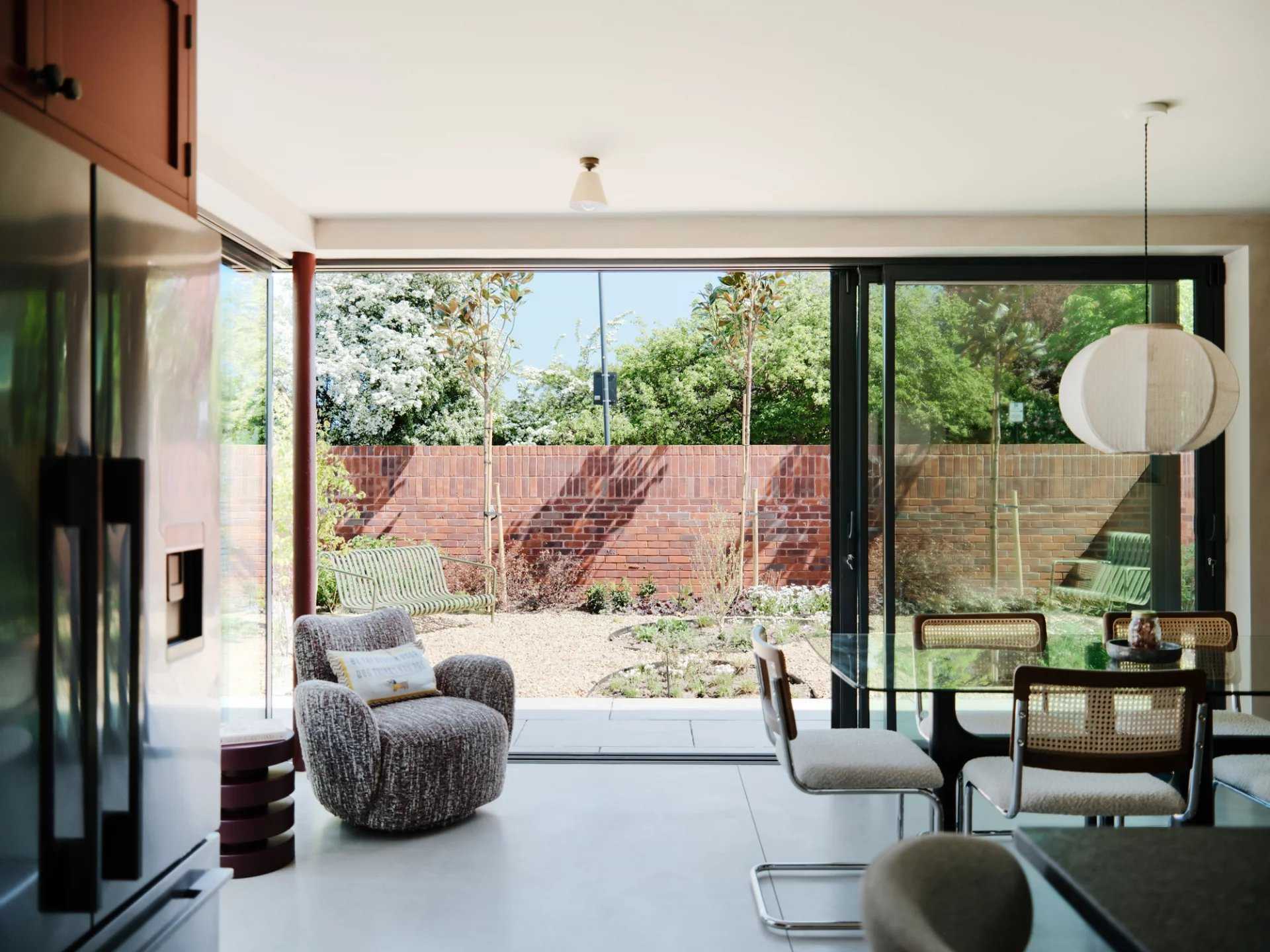 London  - House 5 Bedrooms