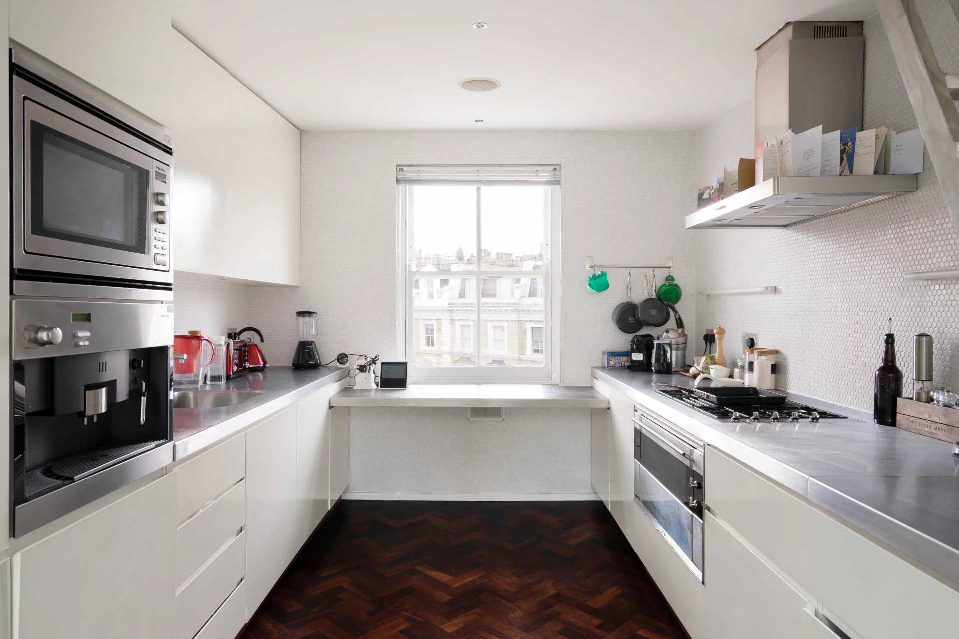 London  - Apartment 3 Bedrooms