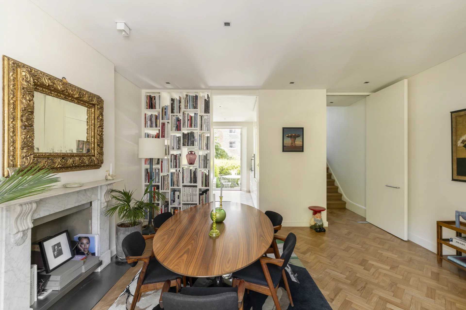 London  - House 4 Bedrooms