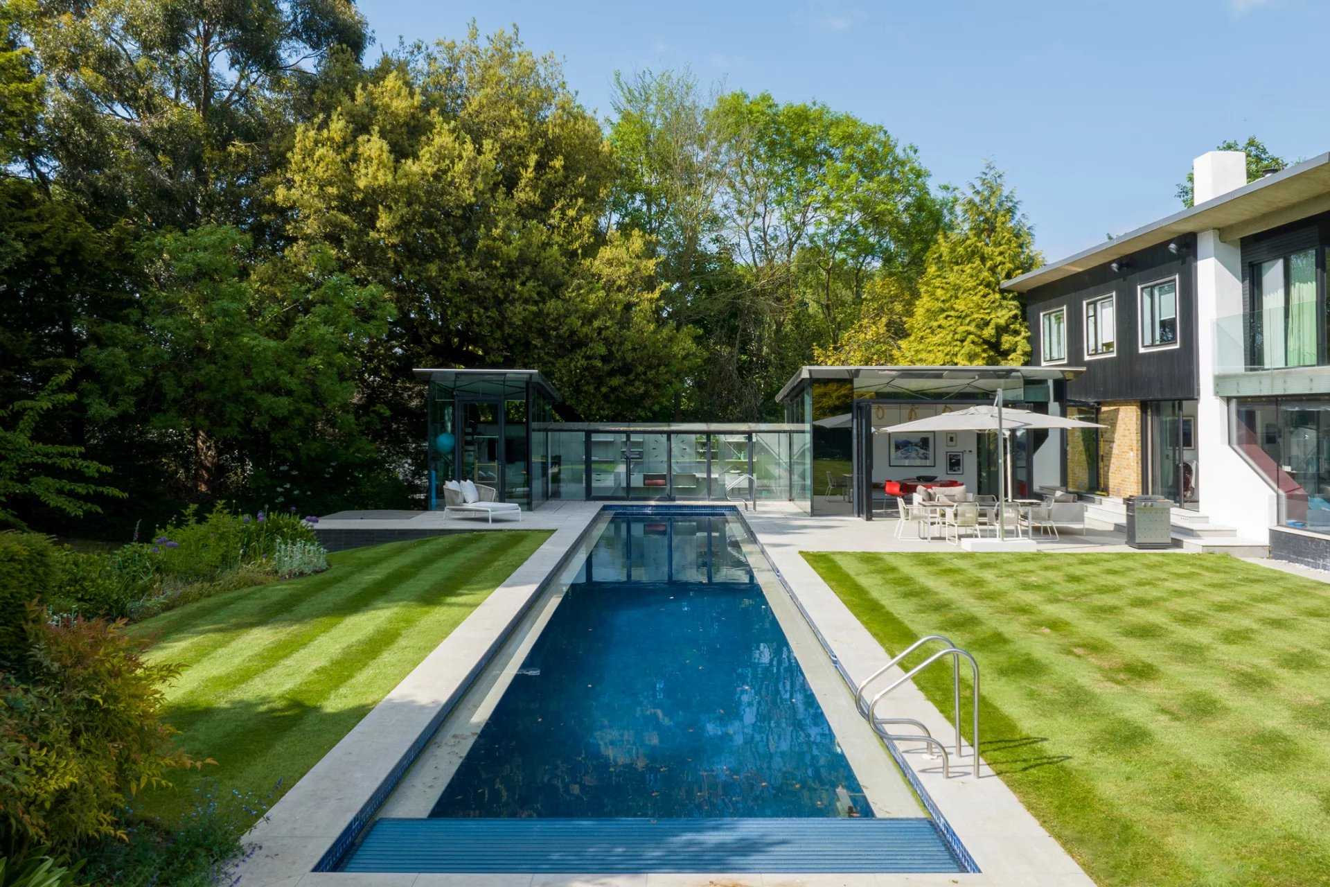 House London - Ref 85872314