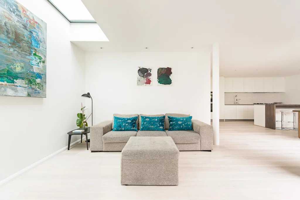 House London  -  ref 85976156 (picture 1)