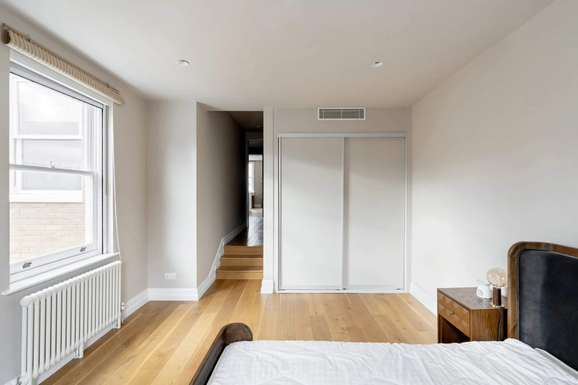 London  - Apartment 2 Bedrooms - picture 8