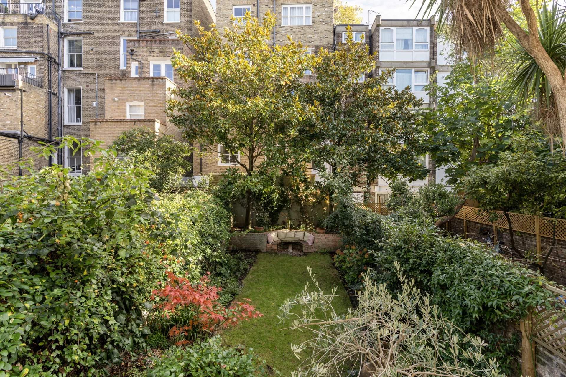 London  - Apartment 2 Bedrooms - picture 6