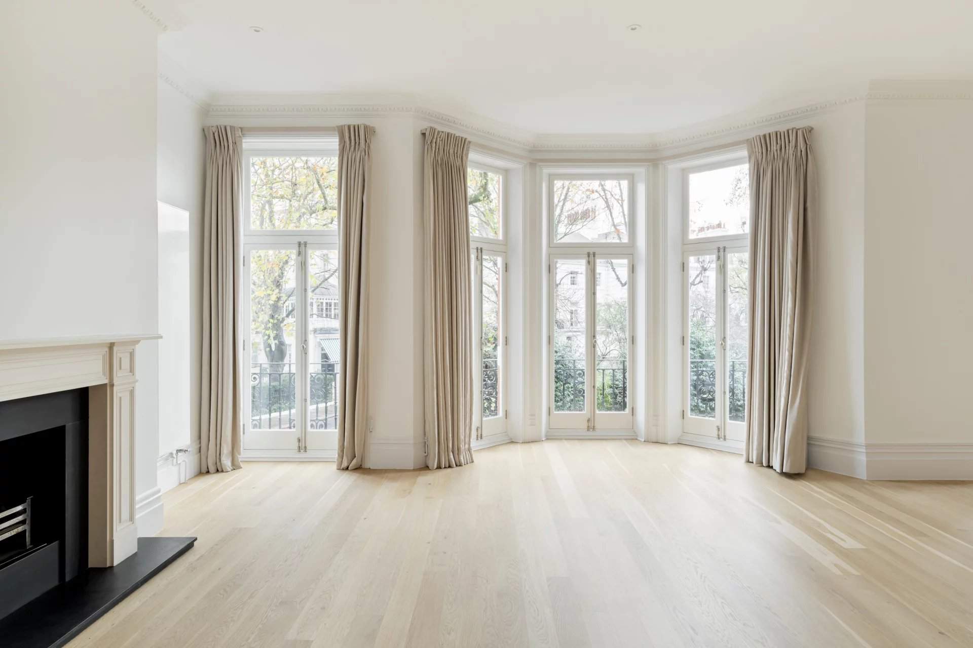 London  - Apartment 2 Bedrooms - picture 2