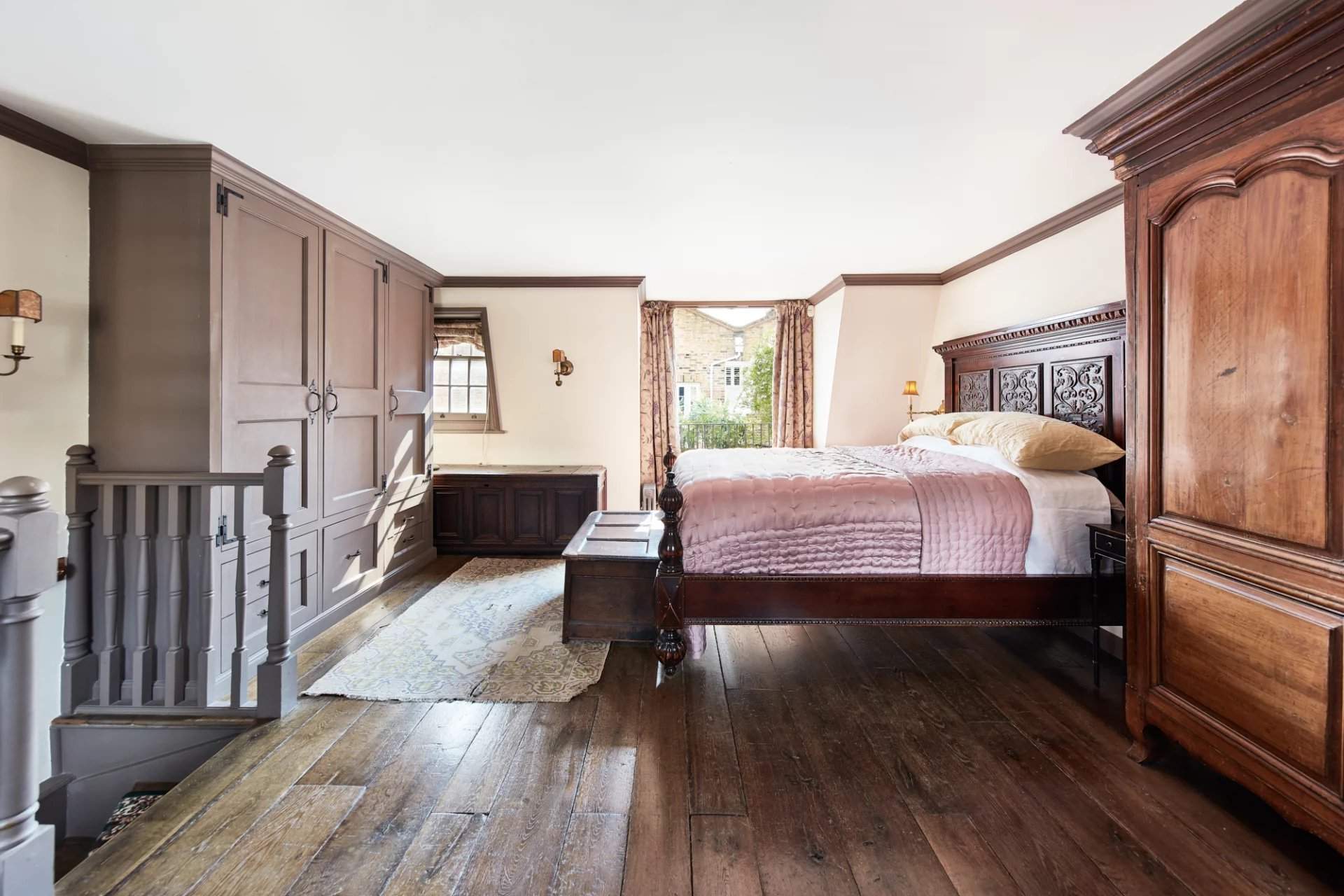 Peel Street, Kensington picture 8