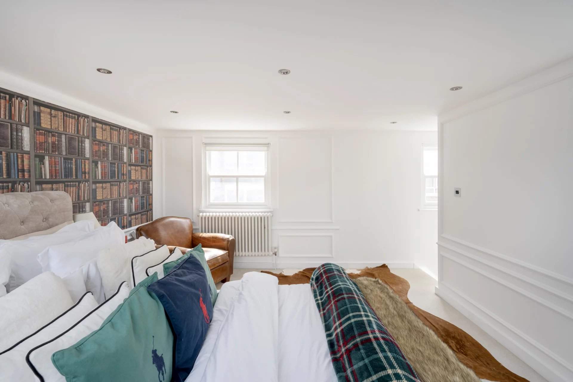 London  - House 4 Bedrooms - picture 10