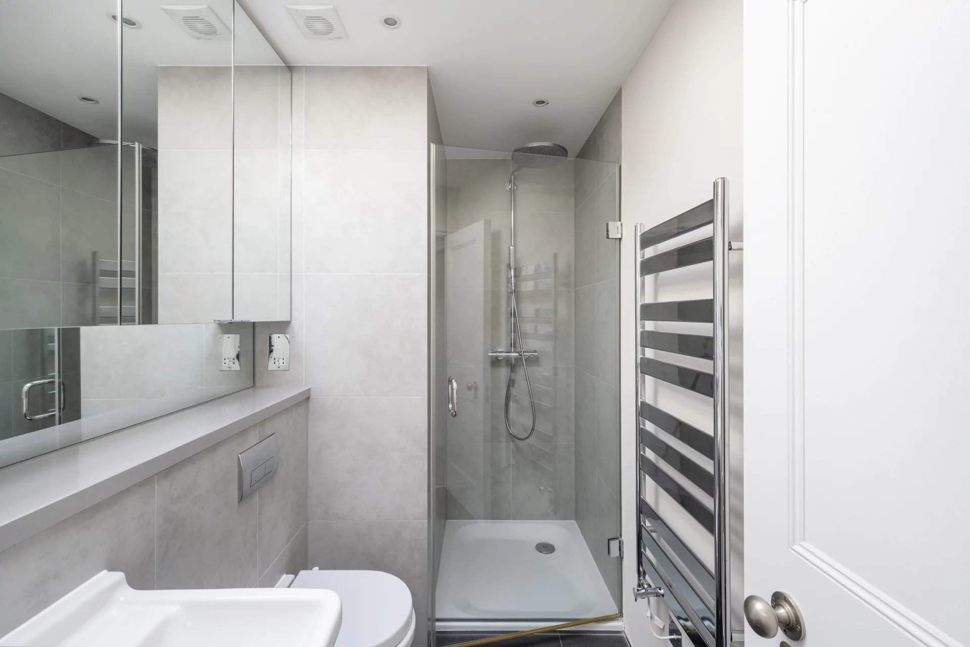 London  - Apartment 3 Bedrooms - picture 14