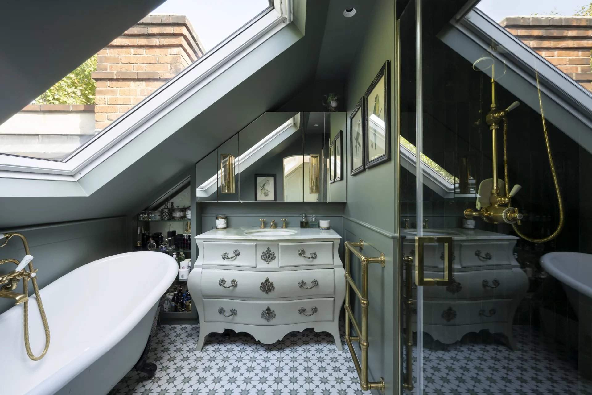 London  - Apartment 2 Bedrooms - picture 15