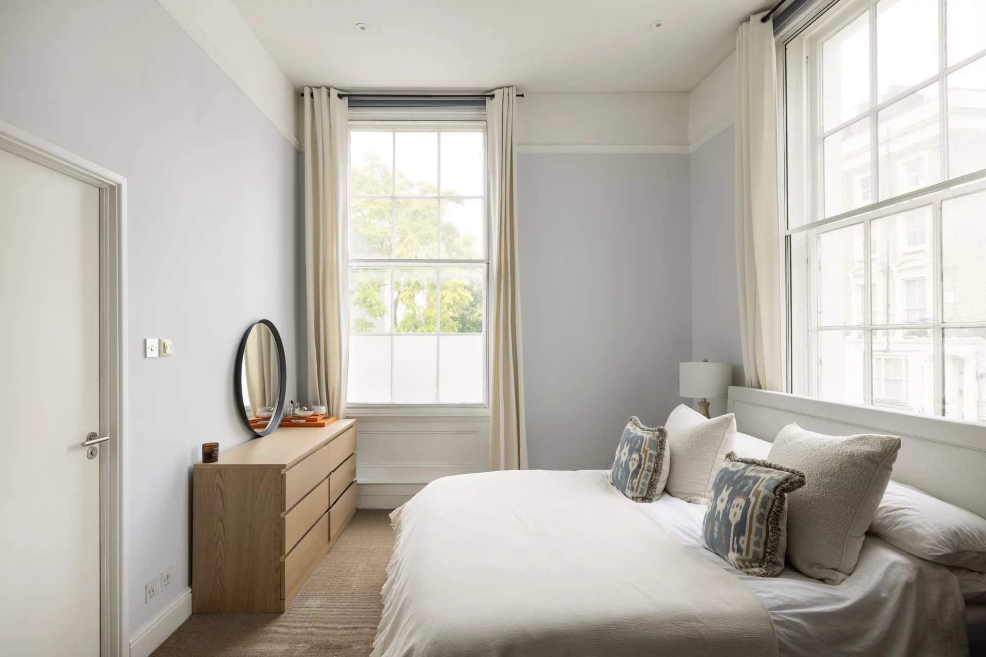 London  - Apartment 2 Bedrooms - picture 6