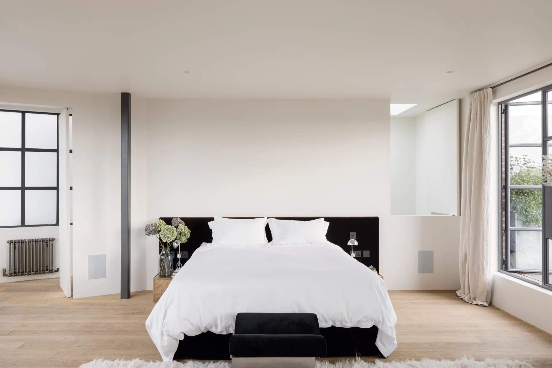 Pember House, Pember Road picture 14