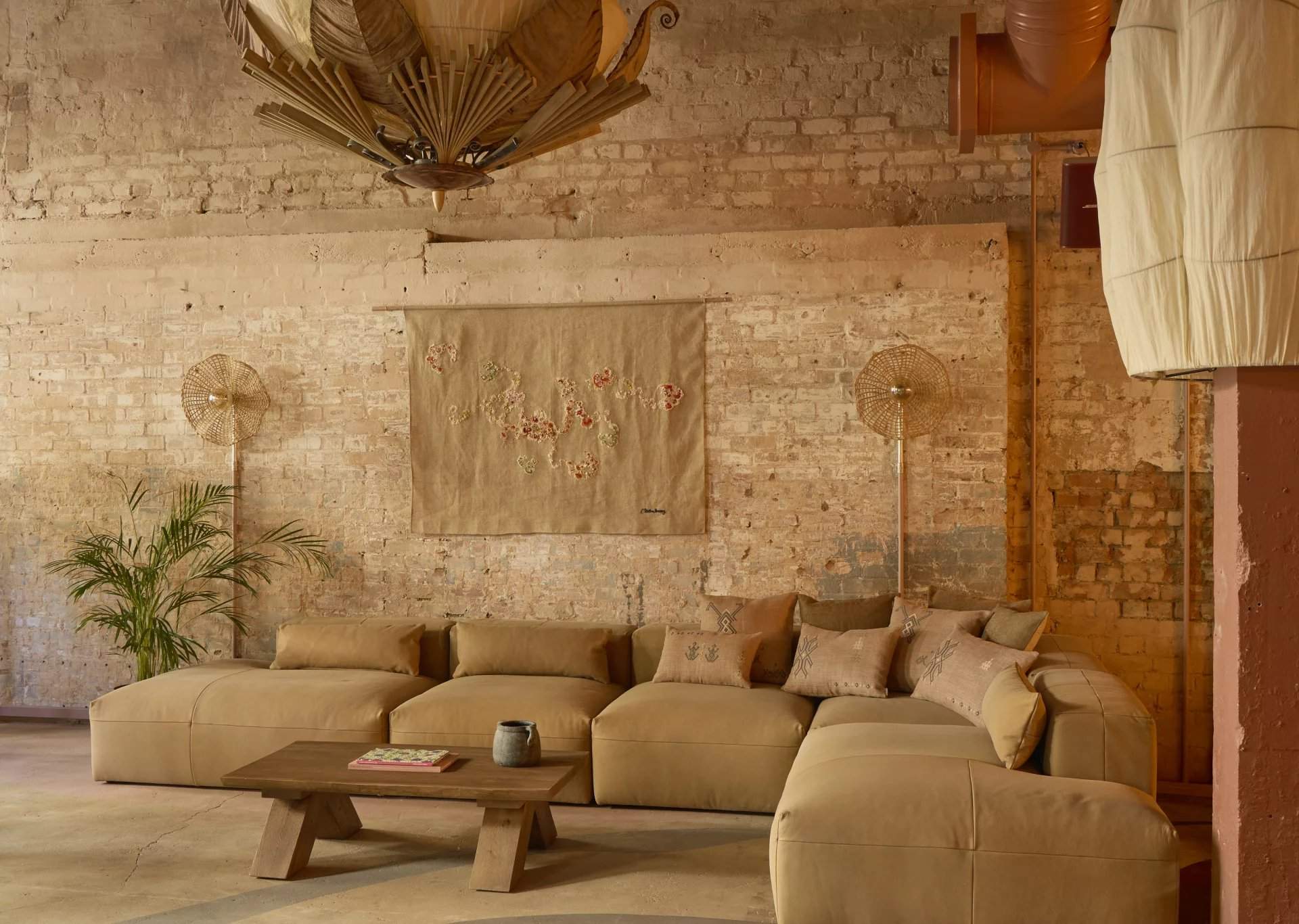 London  - Apartment 2 Bedrooms - picture 3