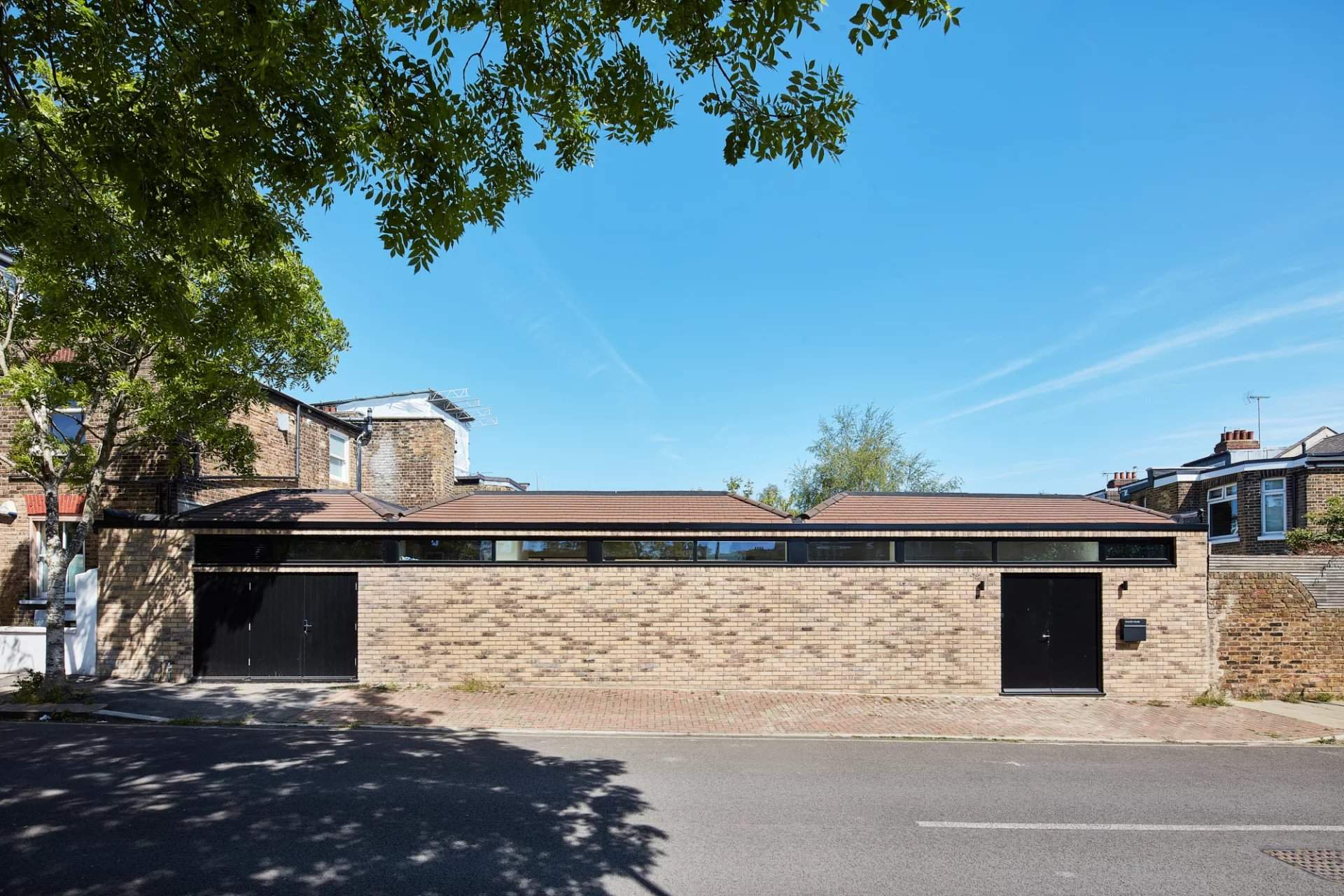 London  - House 4 Bedrooms - picture 14