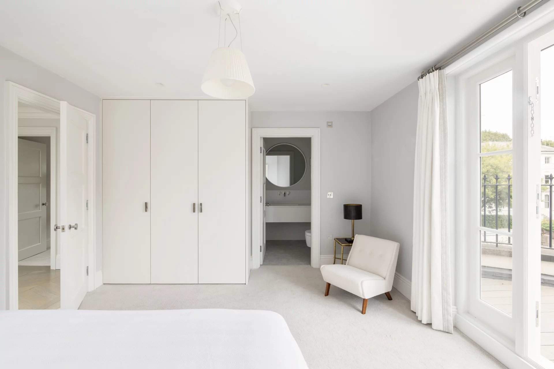 London  - House 6 Bedrooms - picture 11