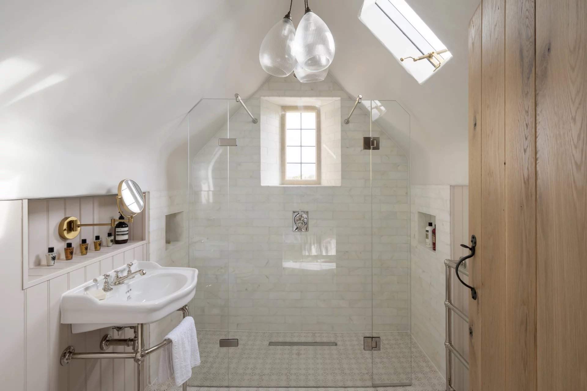 Bourton House, Cotswolds picture 16